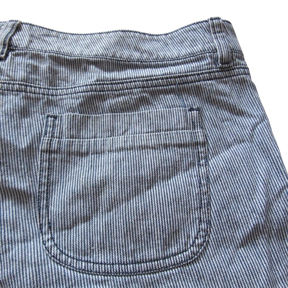 LOFT Blue White Striped Cotton Shorts 14 Soft Pockets Cuffed Nautical Classic - Picture 4 of 8
